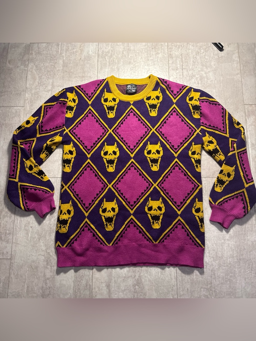 Steady hands Men’s Crew Neck Sweater XL/XXL Jojos bizarre adventure killer Queen